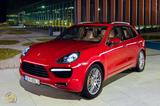 Porsche Cayenne Turbo S Turbo S - Porsche Cayenne mit Benzin-Antrieb: Vollleder, mit Navigationssystem
