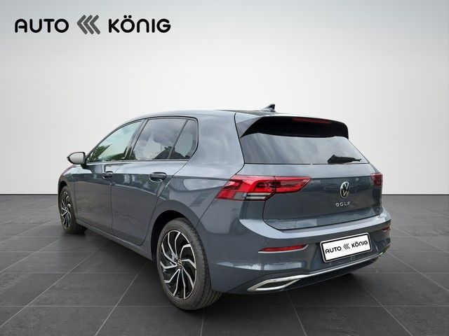 Fahrzeugabbildung Volkswagen Golf Life 1.5 TSI 96 kW *Navi*