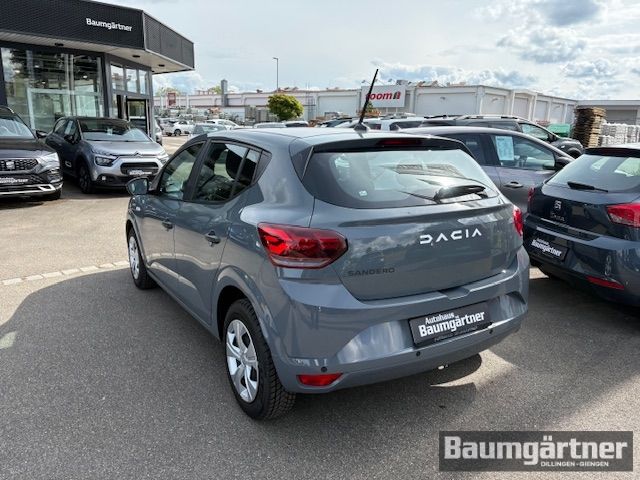 Fahrzeugabbildung Dacia Sandero Essential TCe 90 PDC/LED/Tempomat/GJR