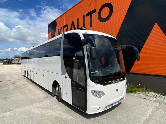 Scania K 450 6x2*4 OmniExpress 56 SEATS / AC / AUXILIAR