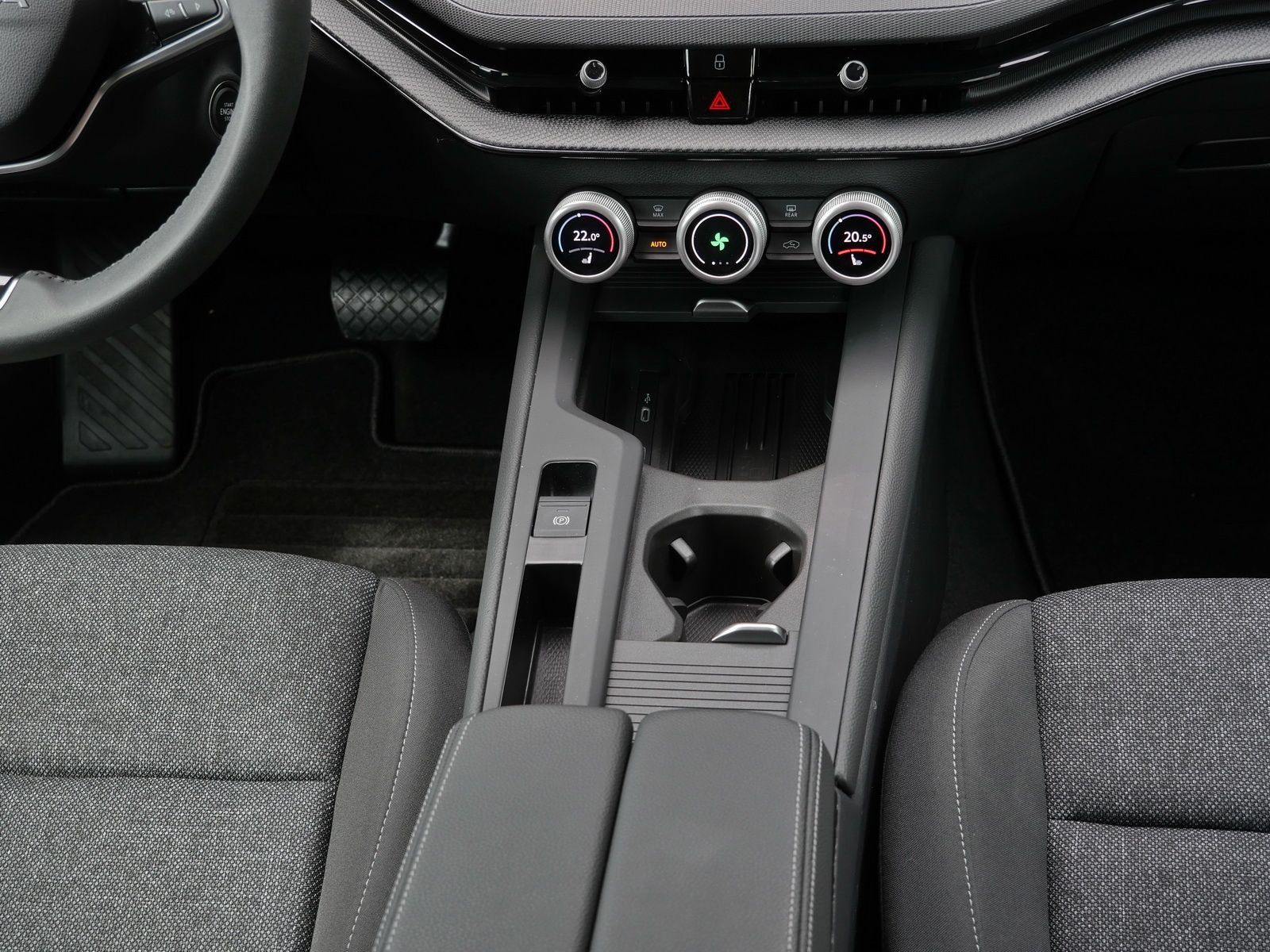 Skoda Superb - Bild 7