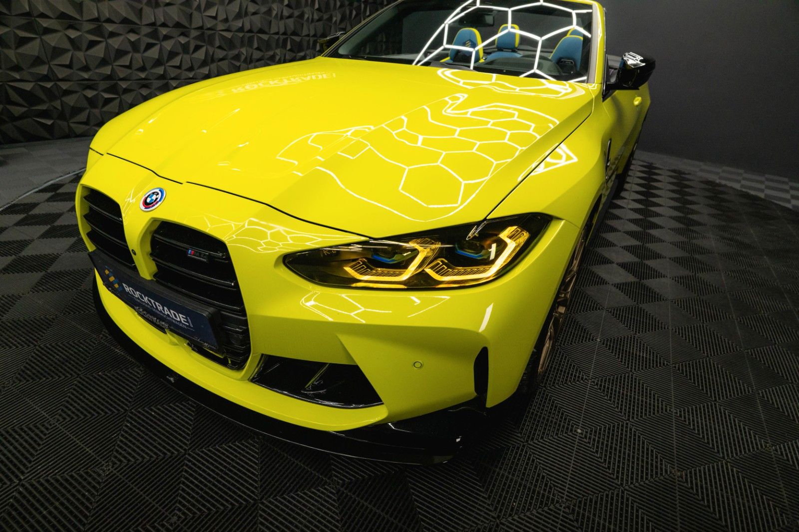 Fahrzeugabbildung BMW M4 Cabrio xDrive Competition AC Schnitzer LASER