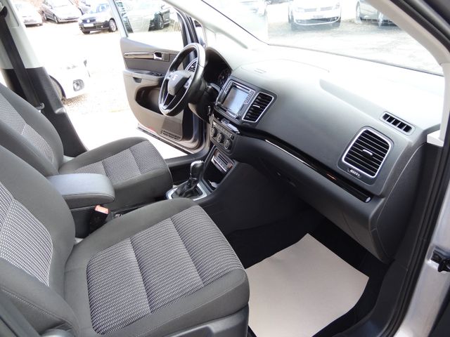Fahrzeugabbildung Seat Alhambra Style/1.Hd/Pano/Navi/7-Sitzer/DSG/Xenon