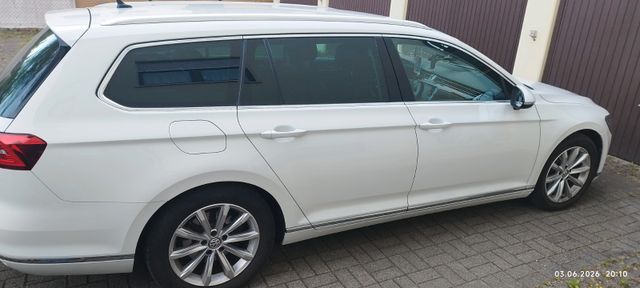 VW Passat Variant 2.0 TDI SCR DSG Comfortline V...