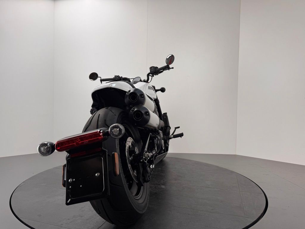 Fahrzeugabbildung Harley-Davidson SPORTSTER S RH1250 S *NEUWERTIG *TAGESZULASSUNG