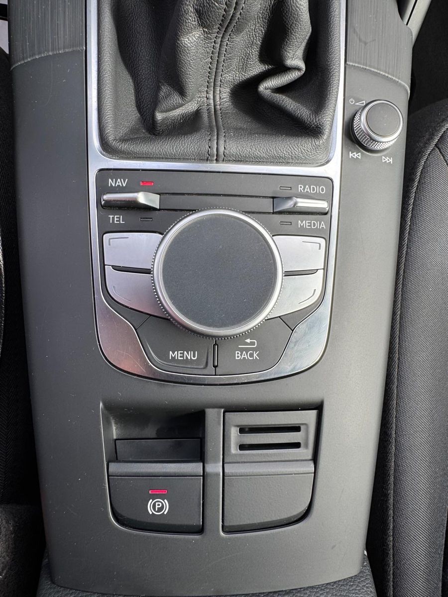 Fahrzeugabbildung Audi A3 Sportback 2.0 TDI°150 PS°Navi°Xenon°Shz°