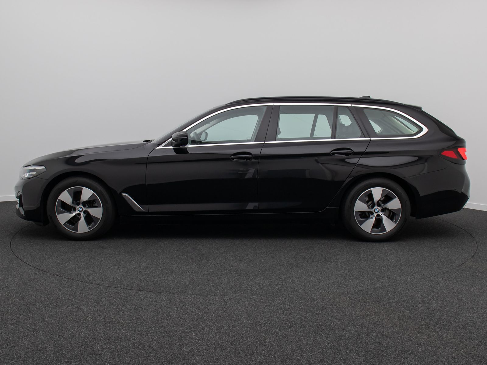 Fahrzeugabbildung BMW 520d Alarm DAB Kamera 4xKlima Parkas Leder Sport