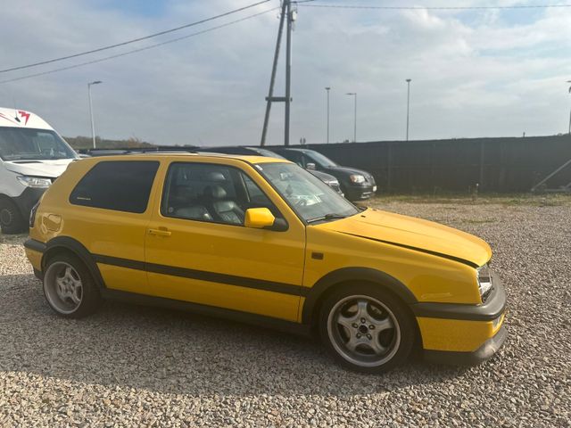 Volkswagen Golf 2.8 VR6