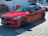 Kia Stinger GT 4WD 1HD LEDER NAVI CAM LED PDC - Kia Stinger Gebrauchtwagen in Hamburg