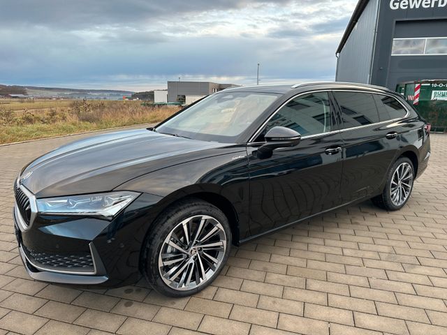 Skoda Superb Combi 2.0 TDI 4x4 L&K+STH+PANO+AHK+CANTON