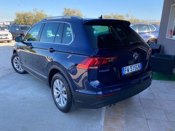 Volkswagen Tiguan - 5
