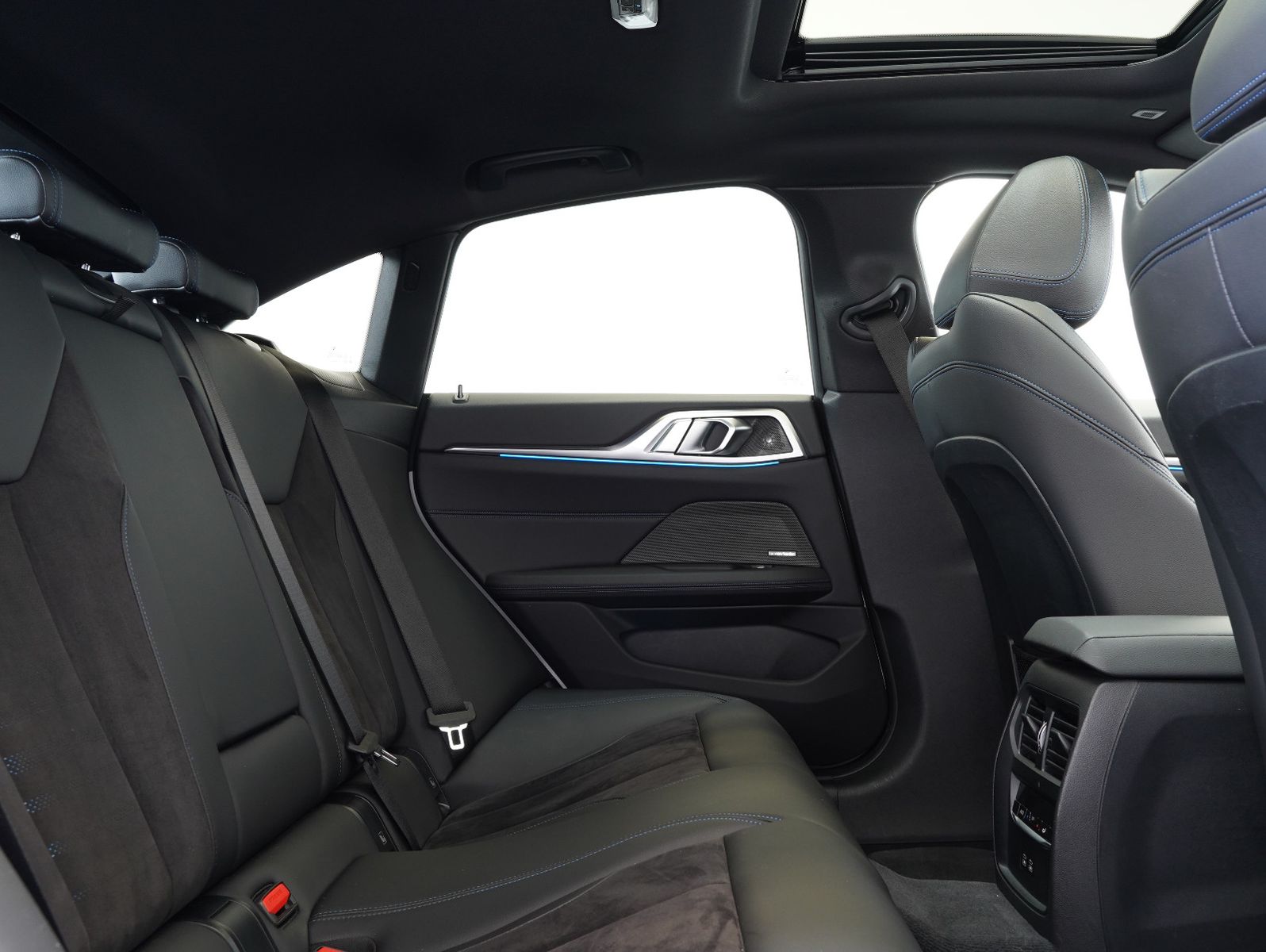 Fahrzeugabbildung BMW i4 Gran Coupe eDrive 40 M Sport SHADOW