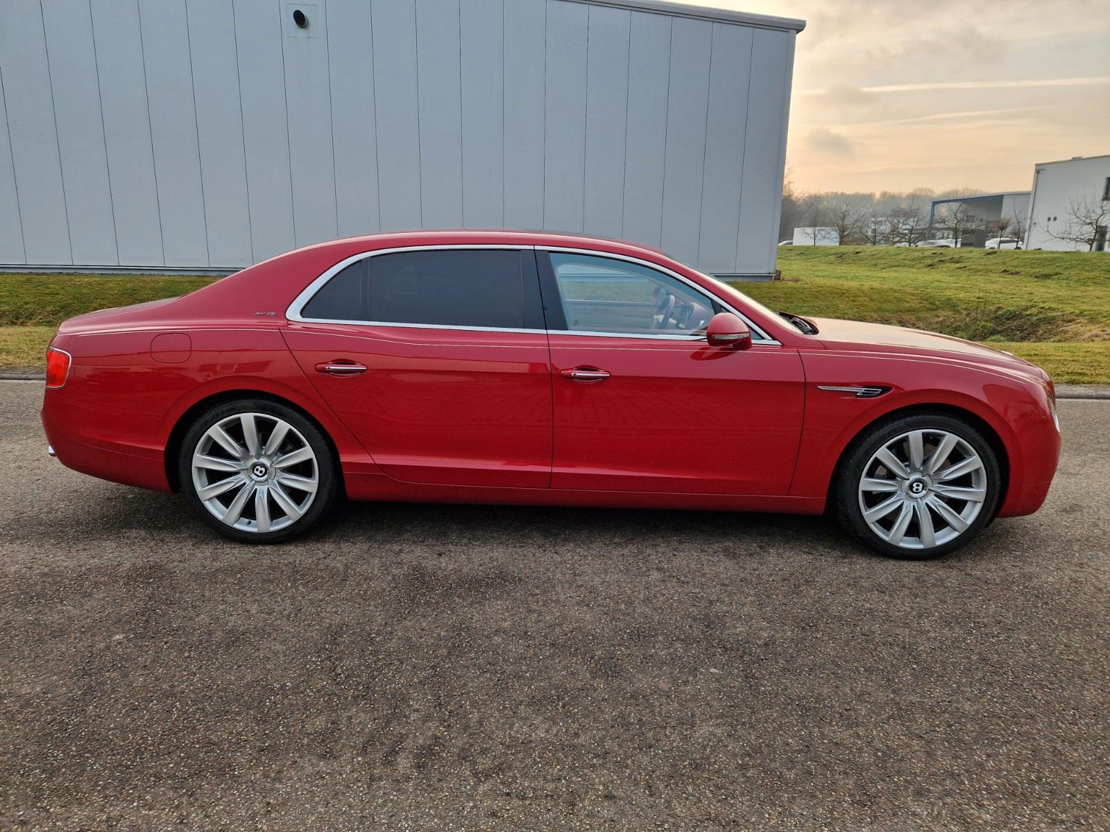 Bentley Flying Spur 6.0 W12 ACC Mulliner