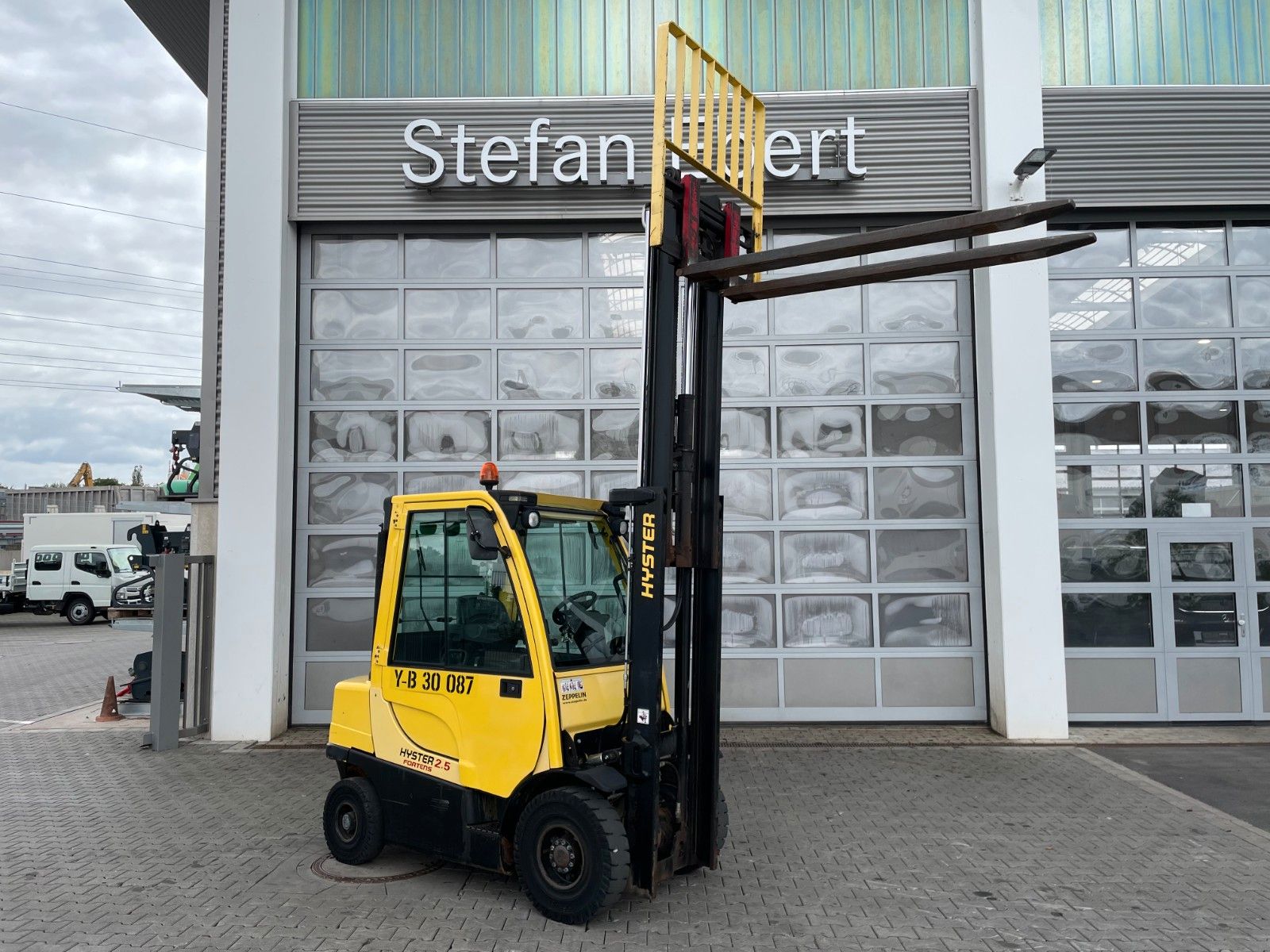 Fahrzeugabbildung Hyster H2.5FT / Duplex 3,3m / nur 1.218h
