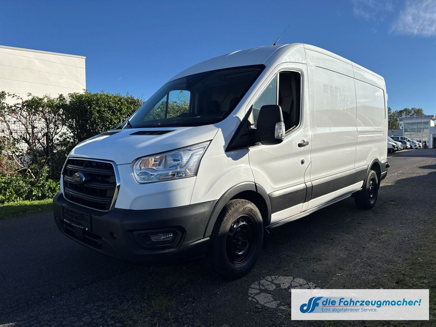 Fahrzeugabbildung Ford Transit Kasten 350 L3 Trend AHK DAB SHZ *EXPORT