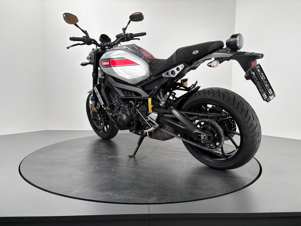 Fahrzeugabbildung Yamaha XSR 900 *TOP-ZUSTAND *SERVICE NEU