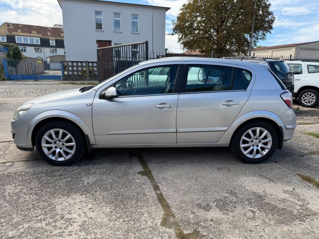 Astra 1.8, Automatik, Zahnriemen & TÜV Neu Bild 3