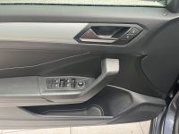 Volkswagen T-Roc - Vorschau Bild 9