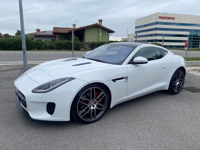 Jaguar F-Type Coupe 2.0 i4 R-Dynamic rwd 300 cv 