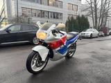 Honda CBR 600f PC23 - HONDA 1989 CBR 600
