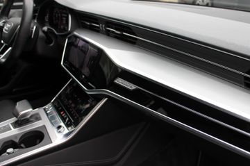 Fahrzeugabbildung Audi A6 Avant 55 TFSI quattro S-Line Sport Plus Voll