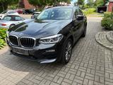 BMW X4 xDrive20d AT Advantage Advantage - BMW X4 Advantage mit Diesel-Antrieb