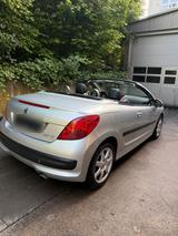 Peugeot, 207 CC Cabrio 1,6 16V 104000 - Peugeot 104 Gebrauchtwagen