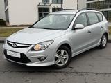 Hyundai i30 CW 1.6 Classic,1,Hand,8-Fach,Gepflegt - gebrauchte Hyundai i30 aus dem Jahr 2011