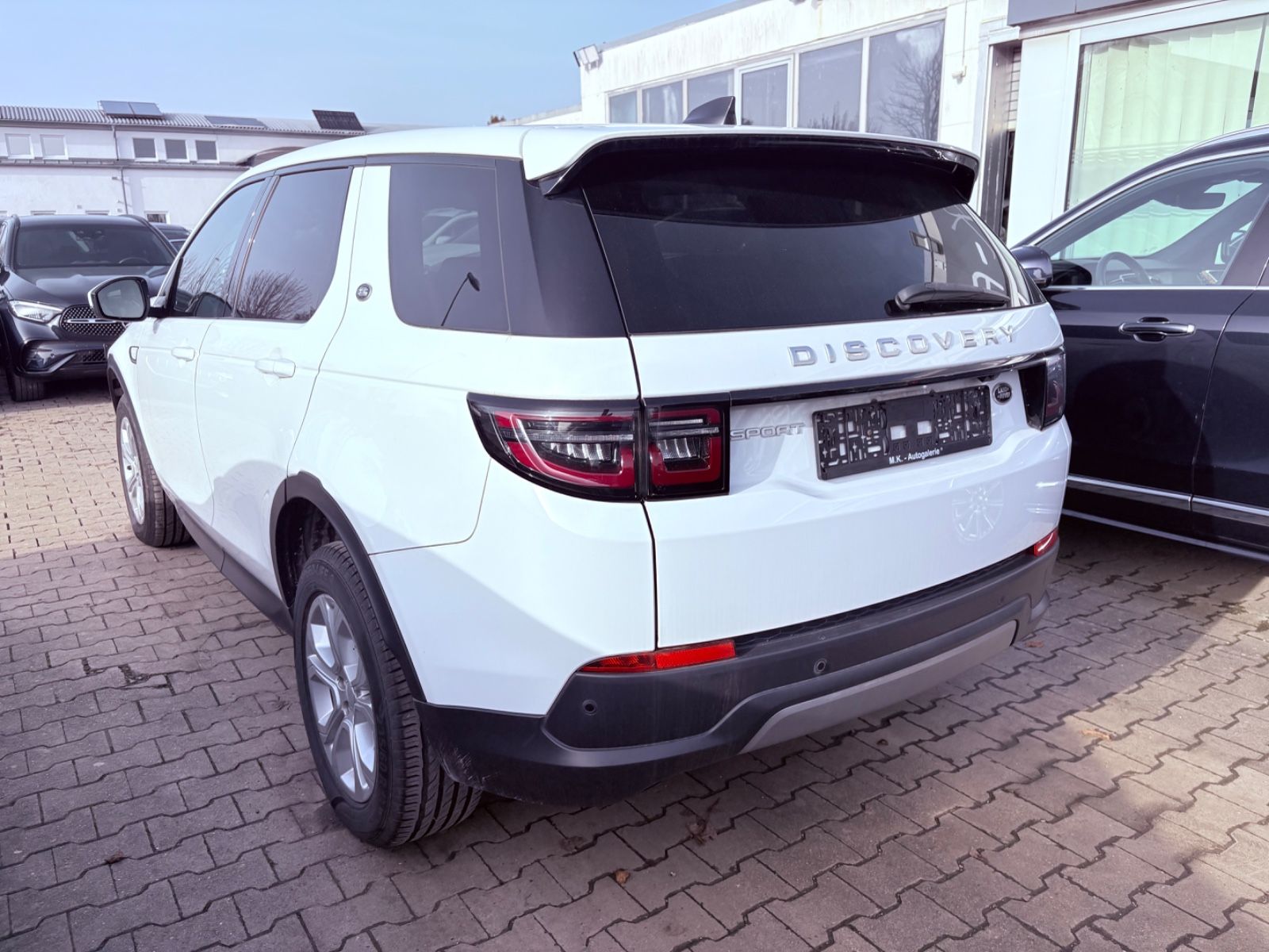 Land Rover Discovery Sport S AWD 7-Sitze Leder Panoramadach foto 2