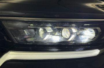 KIA Sorento - 11