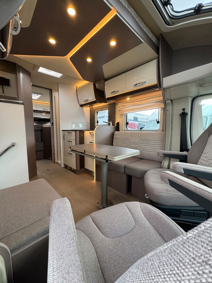 Fahrzeugabbildung Bürstner Lyseo TD 727 G Harmony Line - SIE SPAREN -28%!