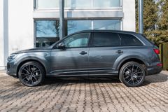 AUDI Q7 TDI / S LINE/ 22"/ ADVANCED/ PANO/ 7 SITZE AUDI Q7 TDI / S LINE/ 22"/ ADVANCED/ PANO/ 7 SITZE