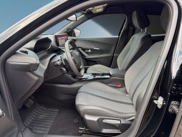 Peugeot 2008 1.2 PureTech 130 Allure KAMERALEDSHZG