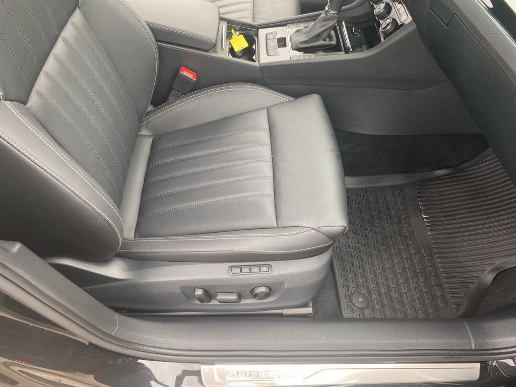Skoda Superb - Bild 17