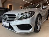 Mercedes-Benz C 180 C T-Modell AMG Line Paket Pano Kamera - Mercedes-Benz C-Klasse: AMG Paket