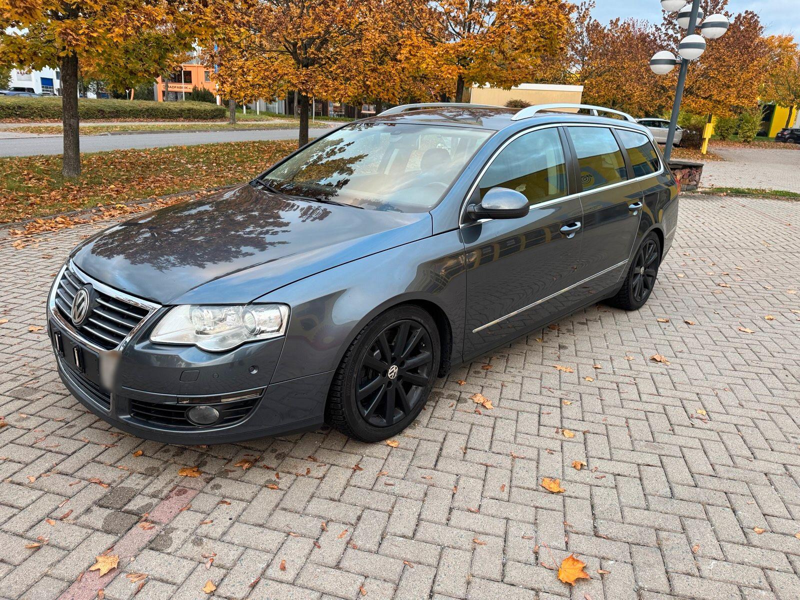 Volkswagen Passat 2009 — rear view