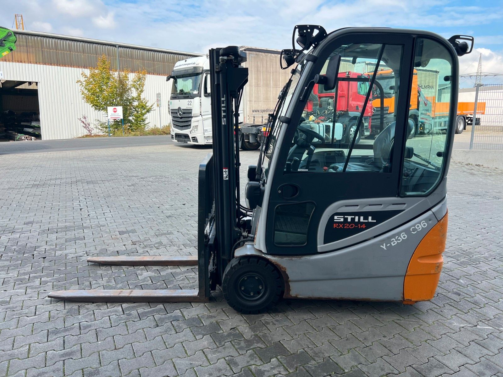 Fahrzeugabbildung Still RX 20-14 / Triplex: 4,3m / nur 1.187h! / SS