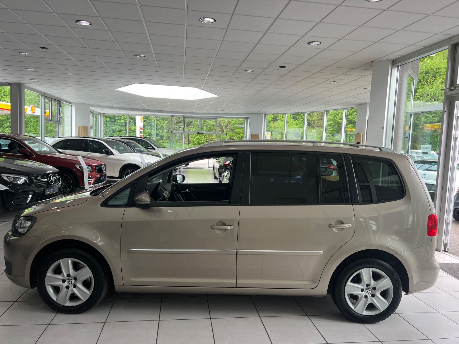Fahrzeugabbildung Volkswagen Touran Highline 2.0 TDI DSG *BI-Colour *
