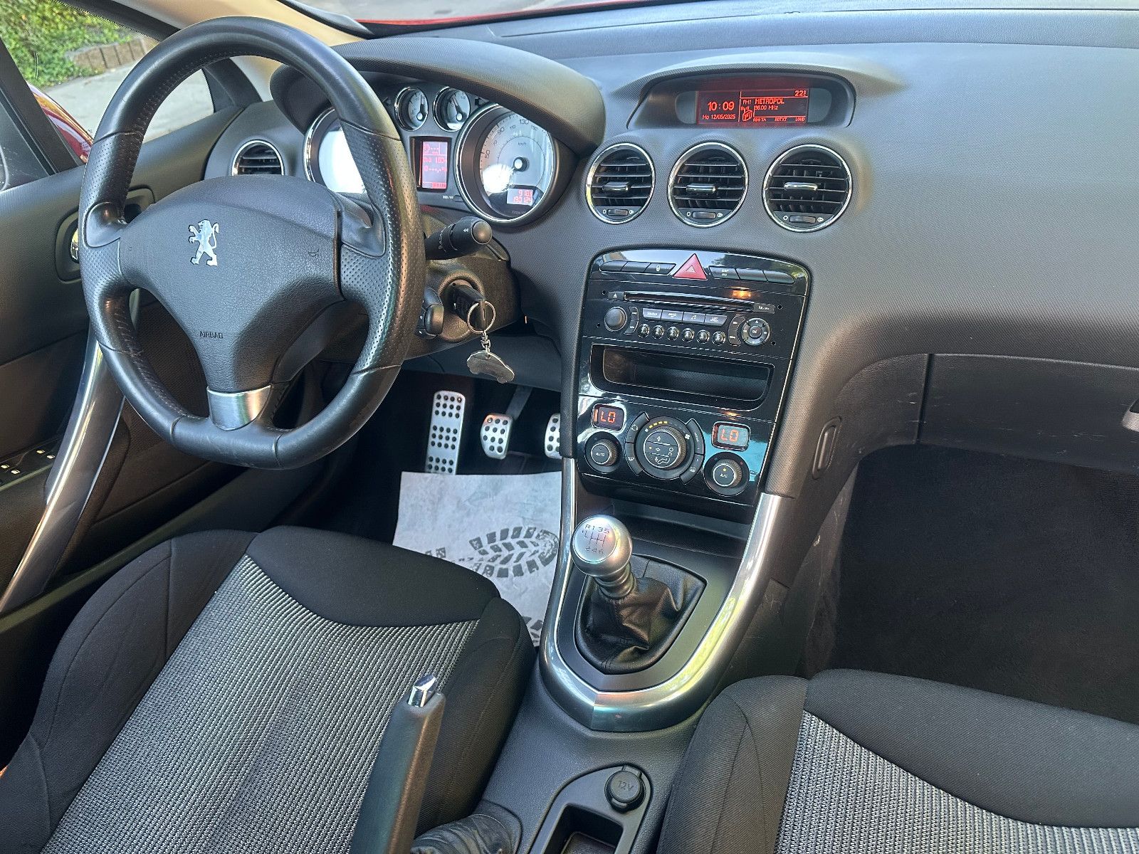Fahrzeugabbildung Peugeot 308 CC CABRIO PREMIUM
