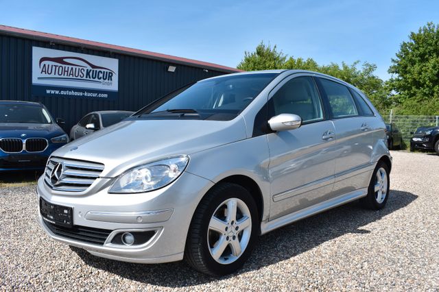 Mercedes-Benz B 200 Automatik Leder Klimaaut. AHK Rentner