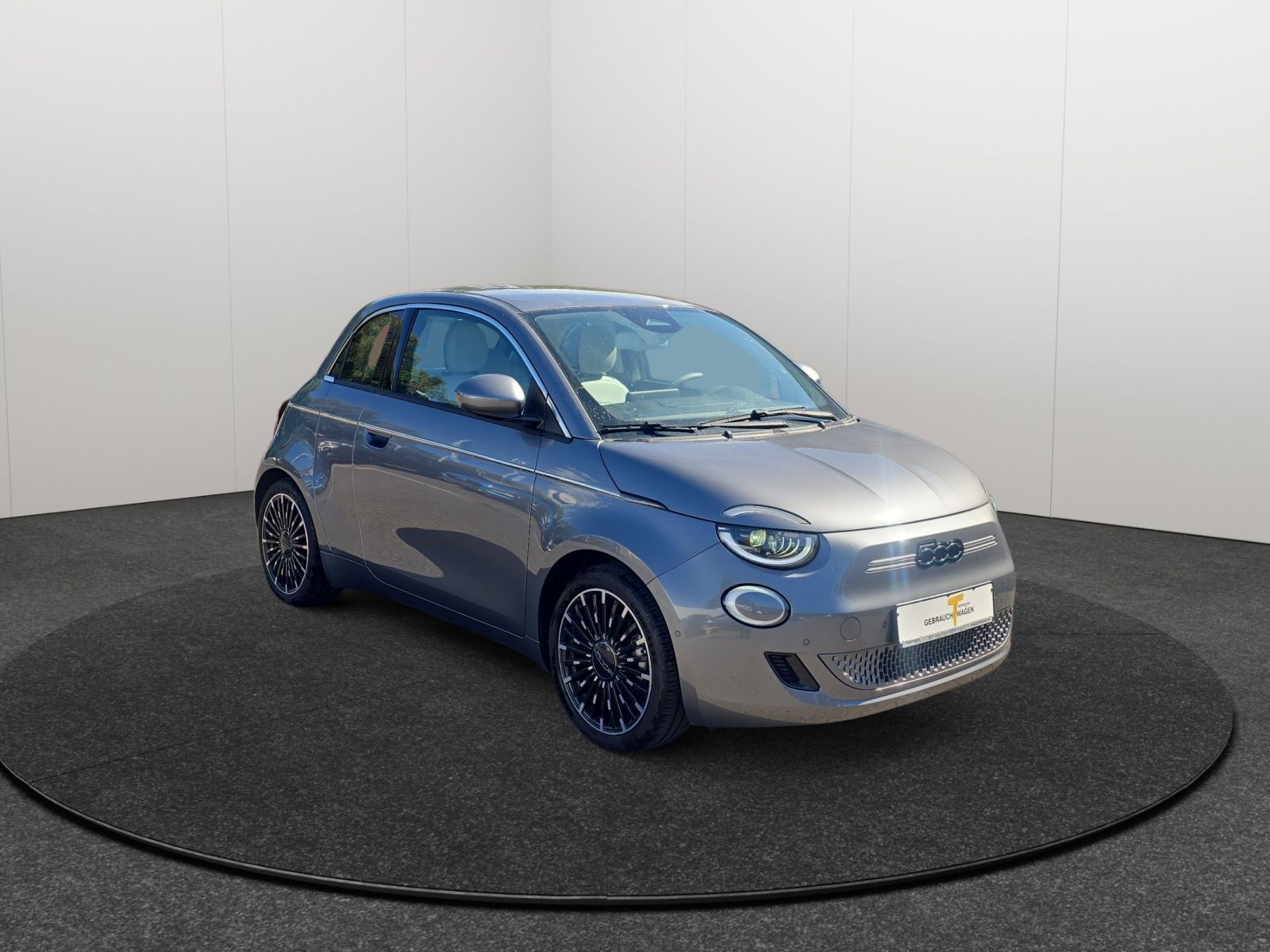 Fiat 500 (302) Lim. (2025->) 1.0 Hybrid Firefly 48 kW imagem 3