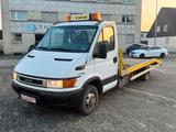 Iveco Abschleppwagen / Autotransporter-Zwillingreifen - Iveco 2001