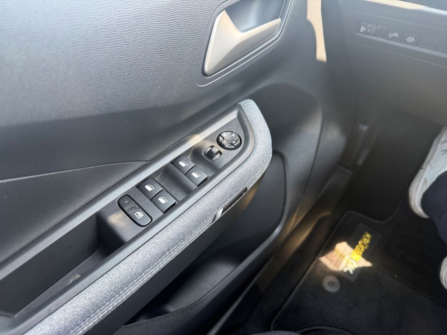 Fahrzeugabbildung Opel Frontera GS 1.2 SHZ+LHZ+Kamera+Allwetter