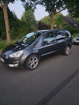 Ford Galaxy Ghia - Ford Galaxy aus 2007: Ghia