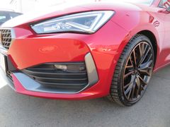CUPRA Leon Sportstourer 2.0 TSI VZ 4D DSG Ahk Pano RFK CUPRA Leon Sportstourer 2.0 TSI VZ 4D DSG Ahk Pano RFK