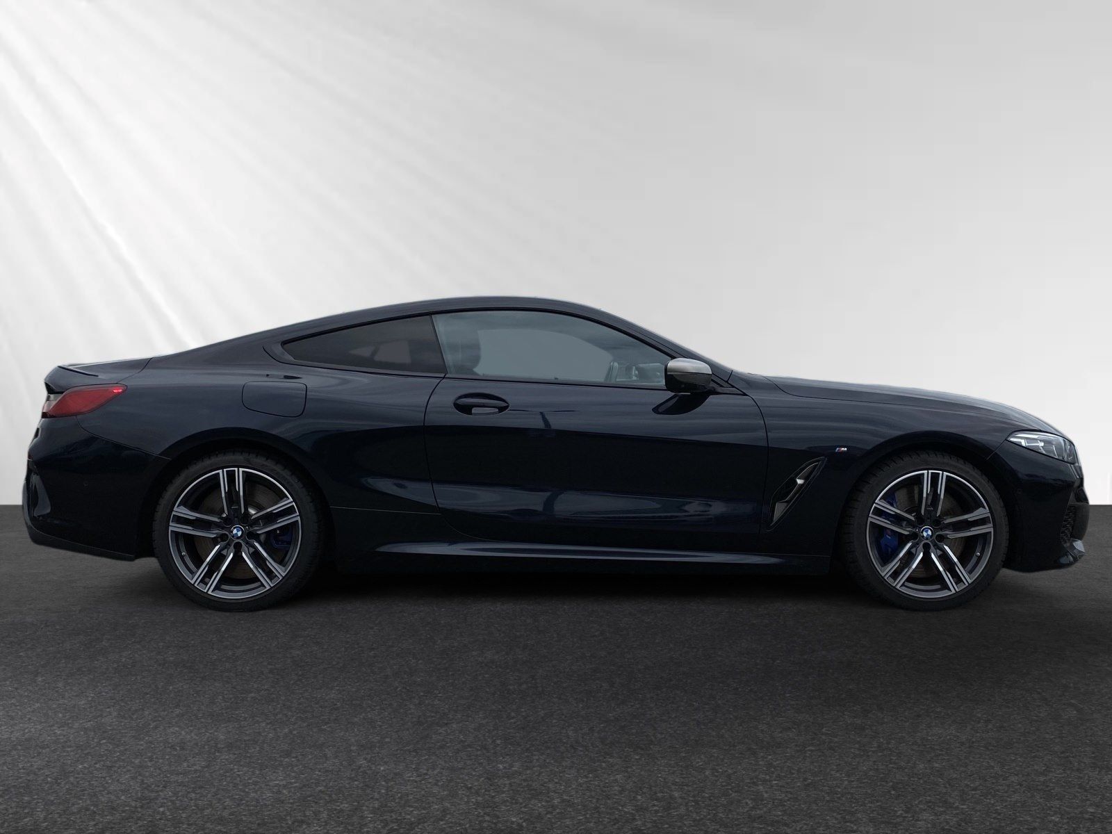 BMW M850i xDrive Coupé PA LCProf DAB HiFI foto 2