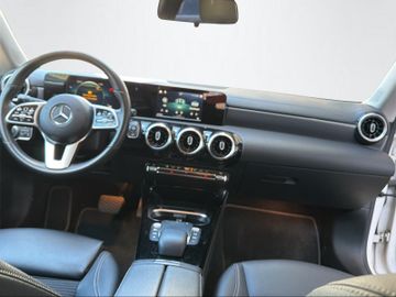 Mercedes CLA 200 Shooting Brake - 7