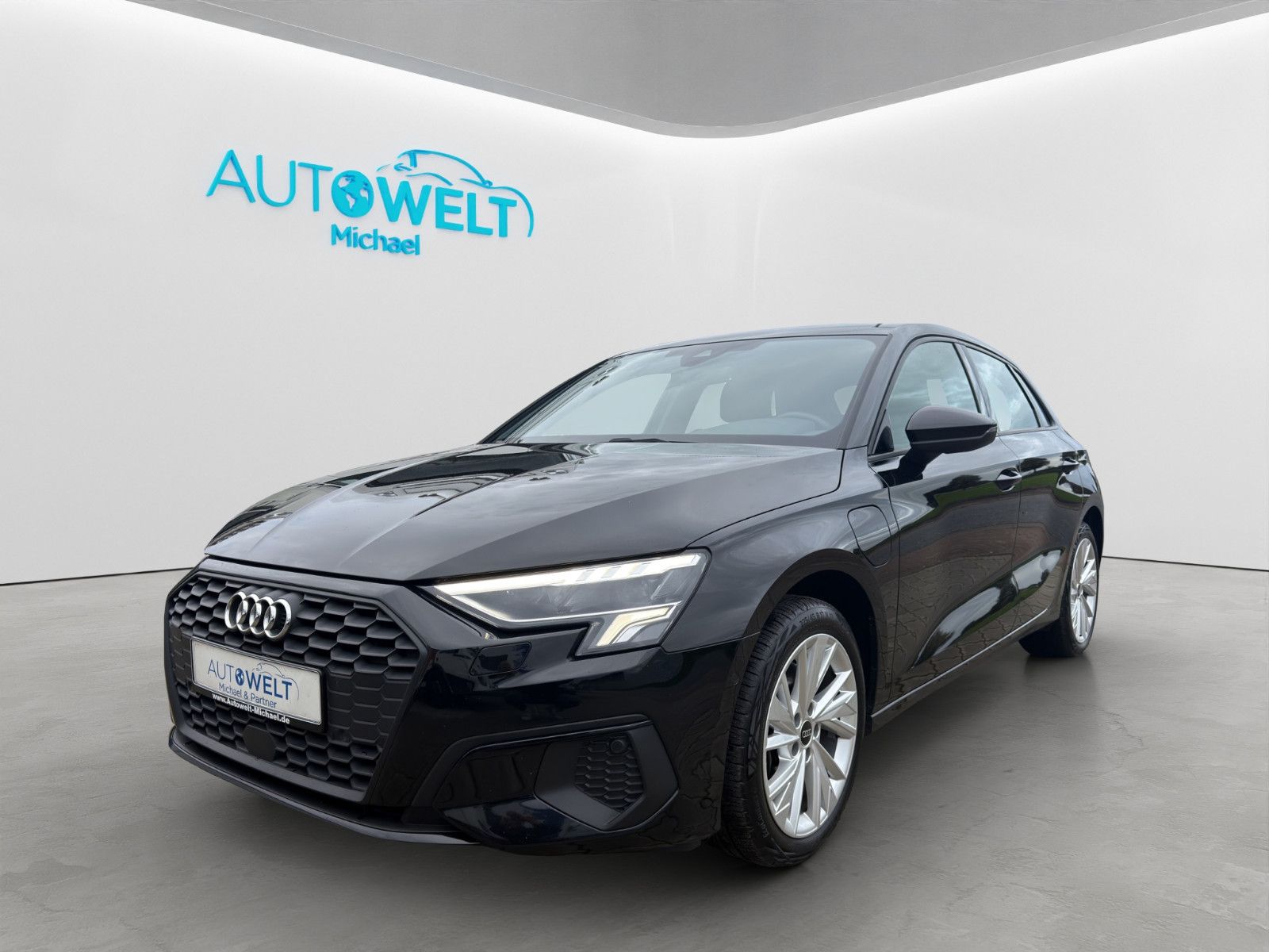 Audi A3 Sportback 40 TFSIe KLIMAAUT SITZH LED ACC APP