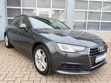 Audi A4 Lim. Automatik LED/Navi/SHZ/PDC/1-Hand - Audi A4 aus 2016 mit Benzin-Antrieb: Limousine