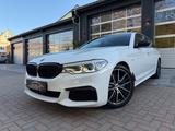 BMW M550 d xDrive 2.Hand LED AHK Sitzbelüft. Head Up - BMW M550 mit Panoramadach